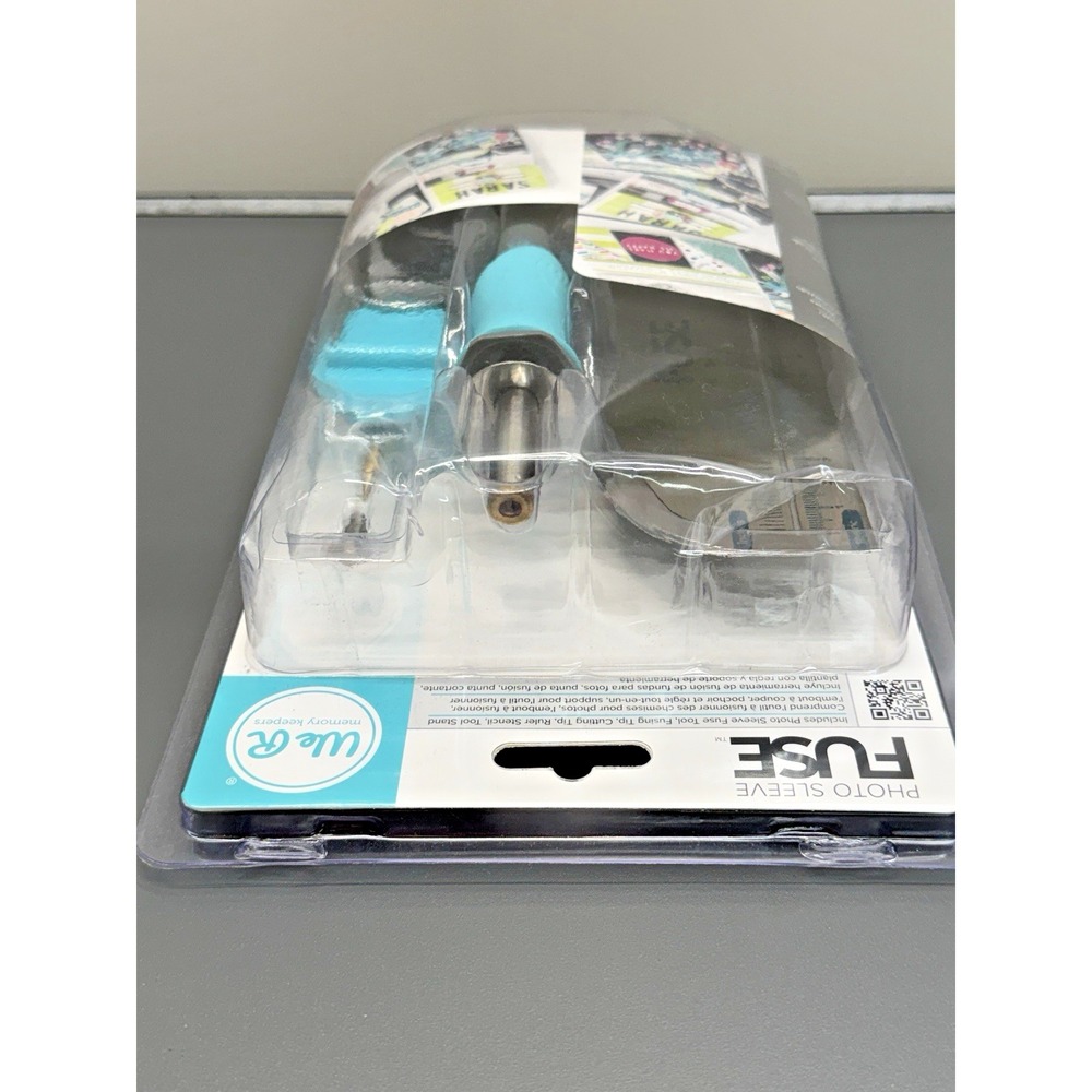 We R Photo Sleeve Fuse Kit Tool, Fusing & Cutting Tips, Ruler Stencil, Stand - Picture 3 of 3
